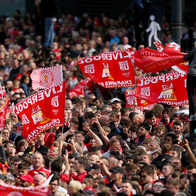 Survei Fans Lebih Suka Leeds United Promosi Ketimbang Liverpool Juara Bola Liputan6 Com