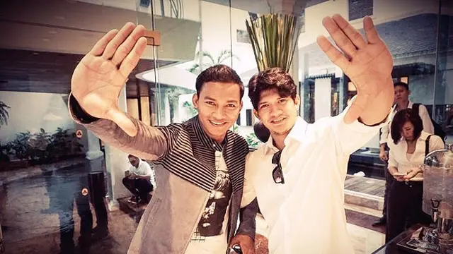 Tony Jaa dan Iko Uwais