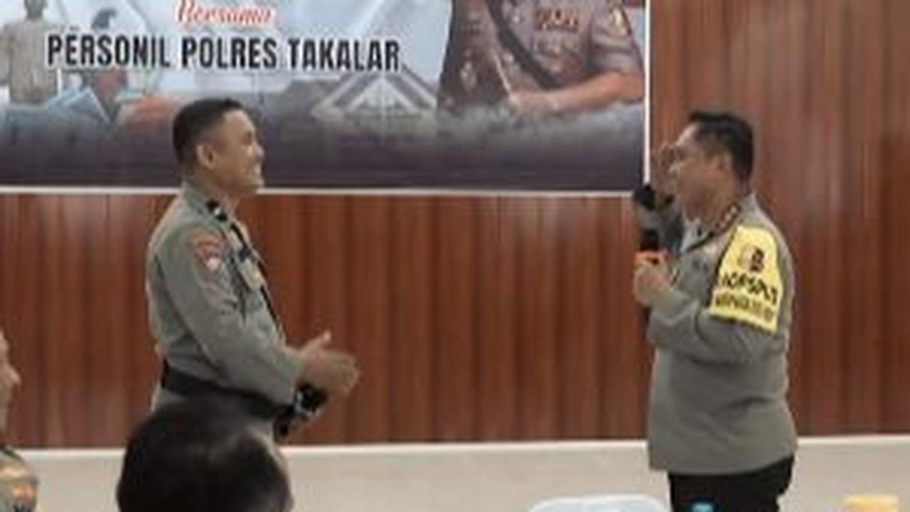 Kisah Erwin saat bertugas tersebut membuatnya diapresiasi. Seluruh anggota Polisi kala itu memberi tepuk tangan.