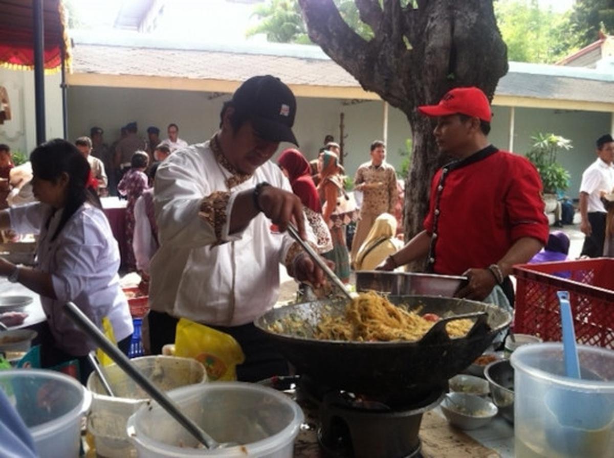Ini hidangan nikmat tradisional saat open house di Kesultanan Yogya