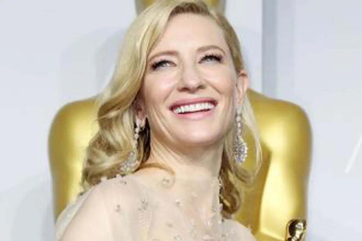 Rayakan Kemenangan Oscar, Cate Blanchett Buat Tato