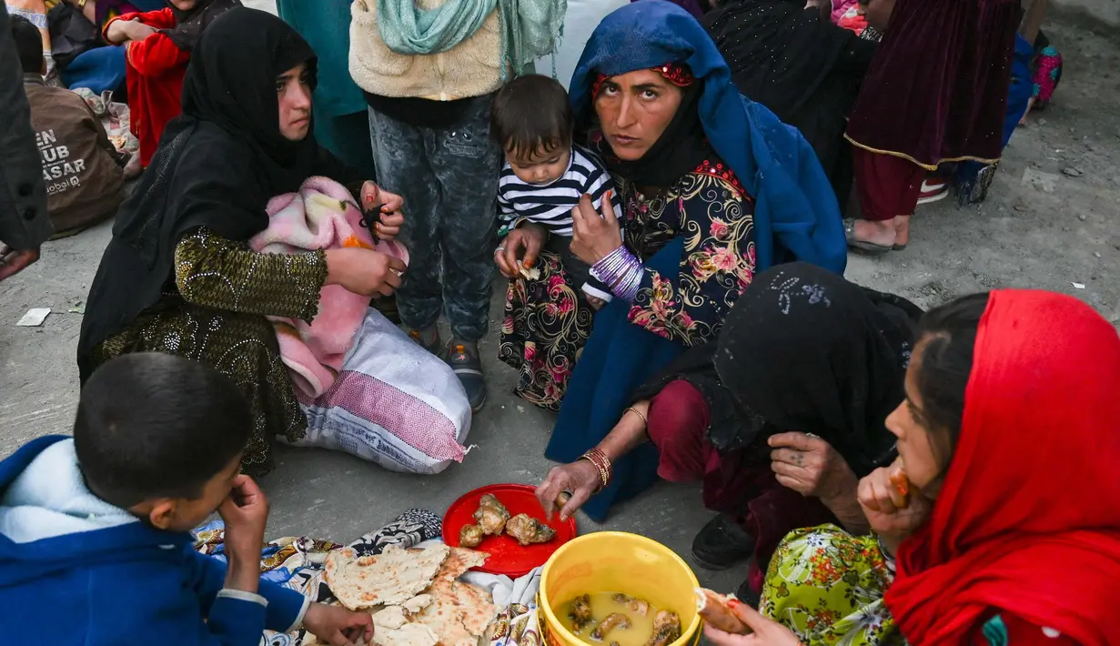 Pakistan telah menerima gelombang pengungsi Afghanistan sejak invasi Soviet ke Kabul pada tahun 1979. (Abdul MAJEED/AFP)