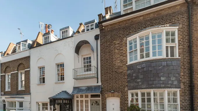 Terlihat Sempit, Rumah di London ini Seharga Rp 21 Triliun!