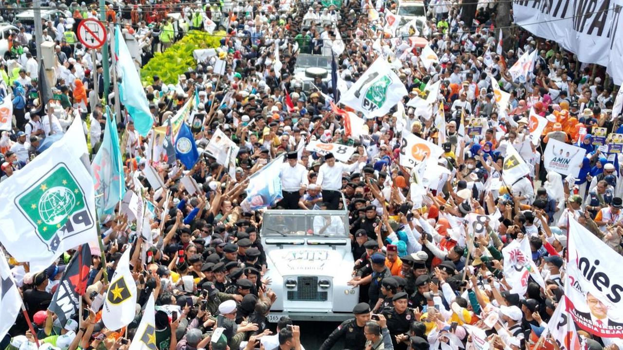 Misalnya saja, lanjutnya, pasangan Anies-Muhaimin (AMIN) memiliki program keberpihakan pada petani atau pengusaha UMKM.<br>