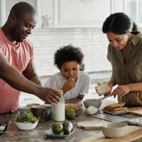 Orang tua berperan penting dalam mengajarkan nilai-nilai sosial kepada anaknya, berikut cara mengajarkan anak agar disiplin./copyright pexels/August de Richelieu