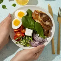 Gaya hidup sehat dengan pemilihan makanan (Foto: Freepik.com)