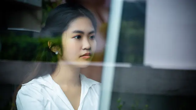 Ikuti Tips Ini Supaya Tidak Overthinking saat Menghadapi Quarter-Life Crisis - 1