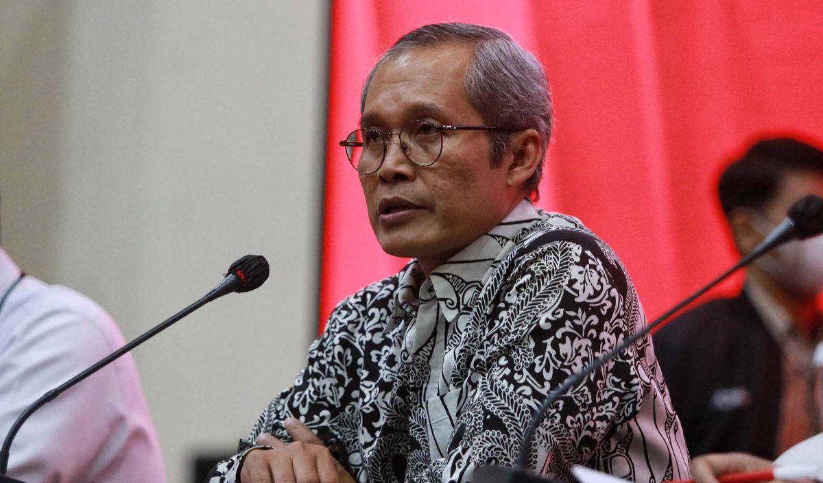 Alex menyebut Andhi Pramono menjadi makelar barang di luar negeri dan memberi karpet merah kepada pengusaha yang bergerak di bidang ekspor-impor. Andhi melakukan aksinya itu sejak 2012 hingga 2022.