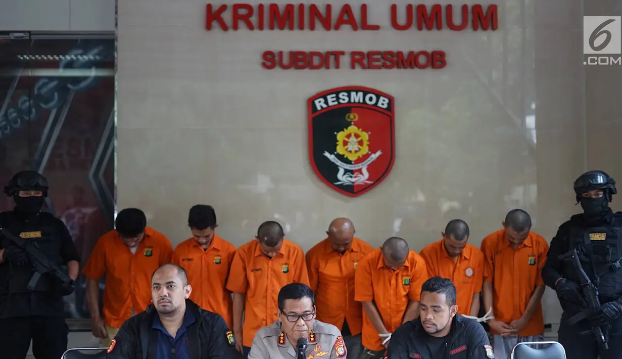 Kabid Humas Polda Metro Jaya Kombes Argo Yuwono memberikan keterangan kepada wartawan saat rilis kasus pencurian ATM dan penipuan di Polda Metro Jaya, Jakarta, Rabu (25/9/2019). (Liputan6.com/Immanuel Antonius)