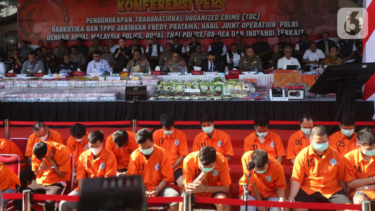 Polri merampungkan 31.415 perkara narkoba atau 79,7 persen dari total 39.389 perkara selama tahun 2023.<br>