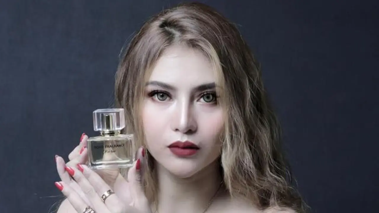 Kisah Asyifa Sakinah, Pramugari yang Sukses Berbisnis Parfum dan Fashion