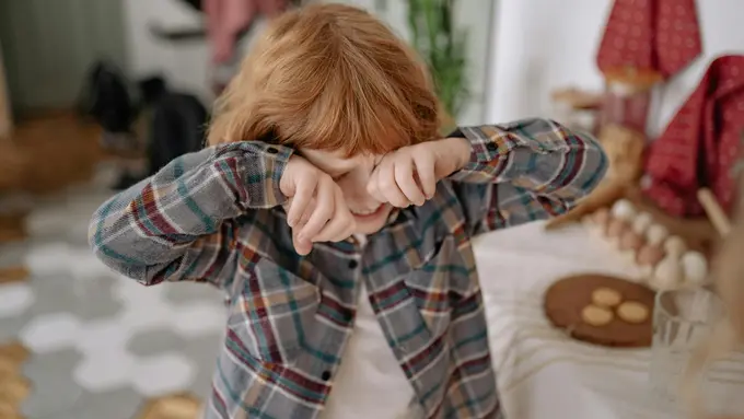 Cara Bijak Melatih Anak Mengungkapkan Perasaannya dengan Jelas dan Tenang