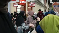 Peluncuran tas kulit bersertifikasi halal di Islamic Book Fair (IBF). (Foto: Dok.)