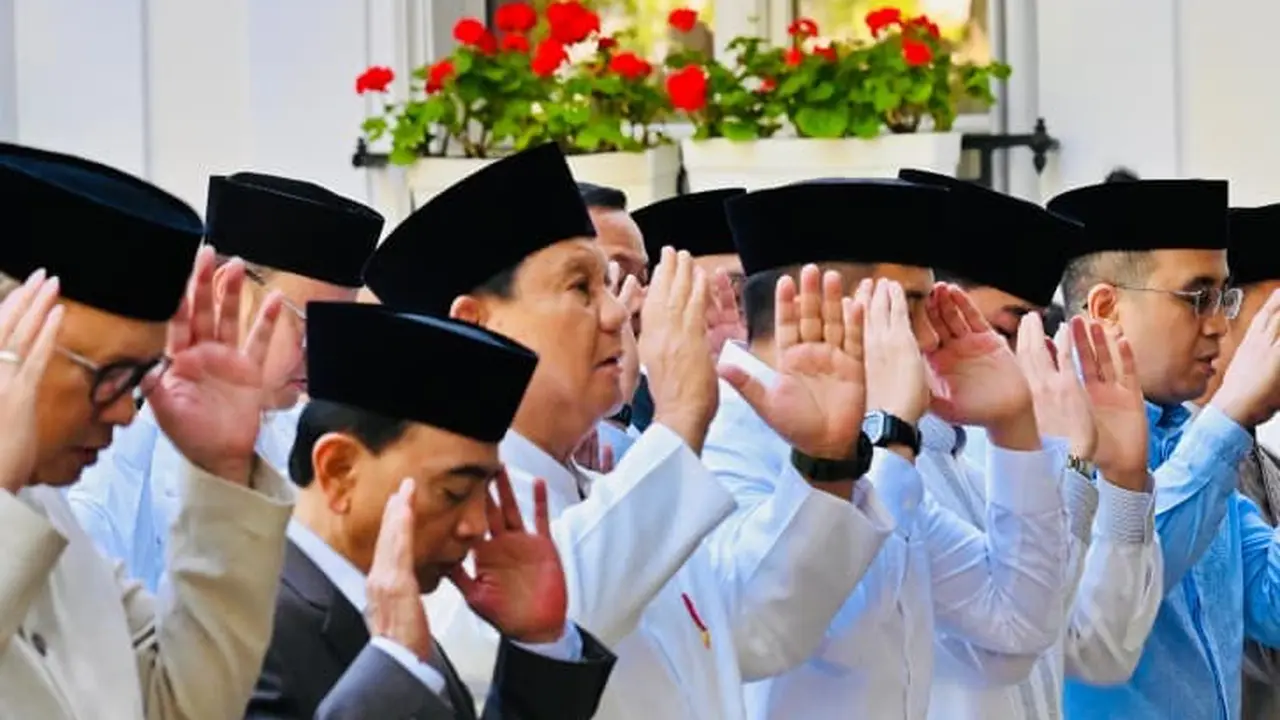 Prabowo Salat Idul Adha Bersama Diaspora Indonesia di Paris