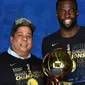 Noordin Said bersama bintang NBA Draymond Green (yahoo sports)