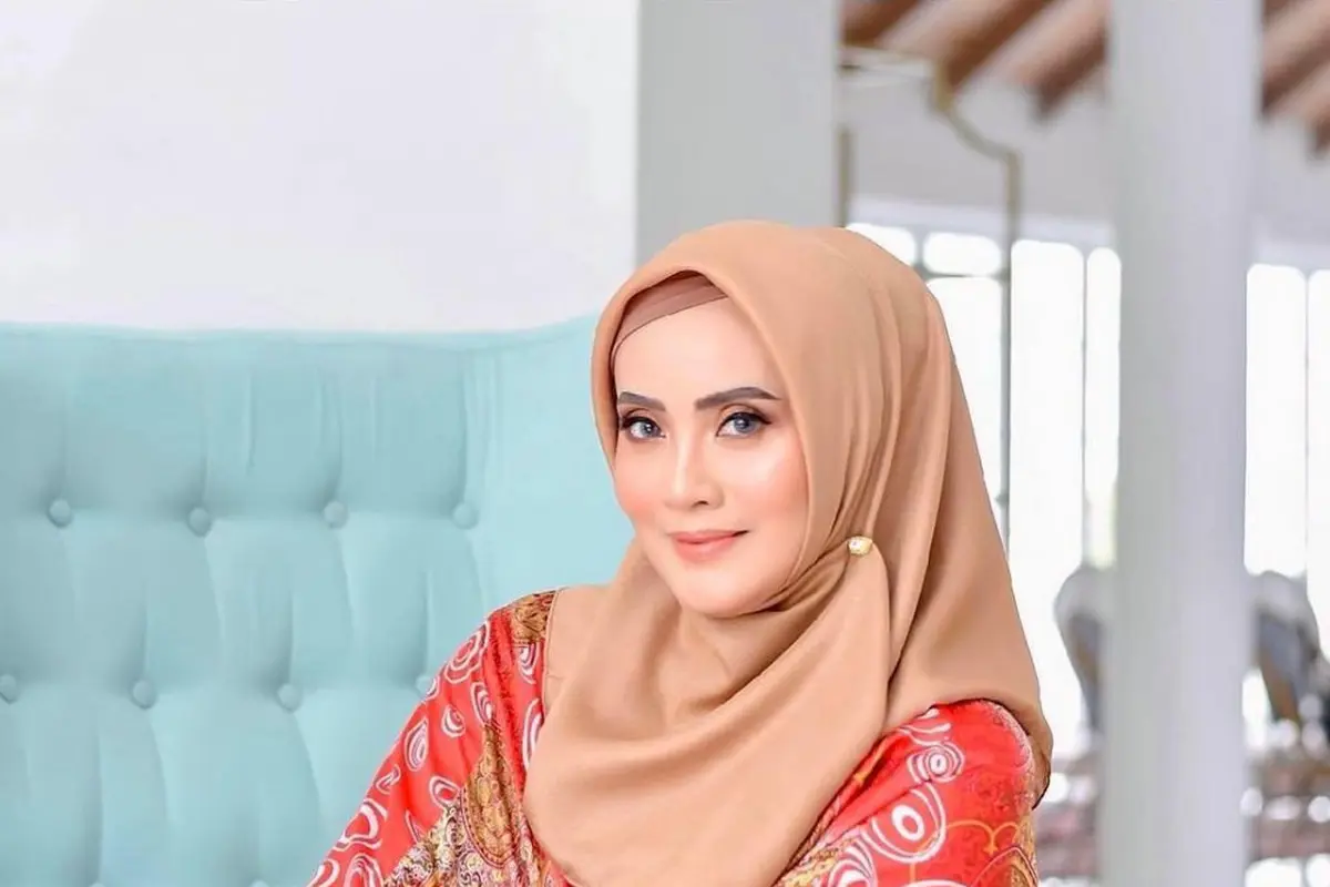 Elma Theana