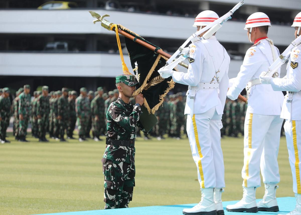 FOTO: Wakasad Pimpin Penerimaan Perwira Remaja TNI AD Tahun 2026
