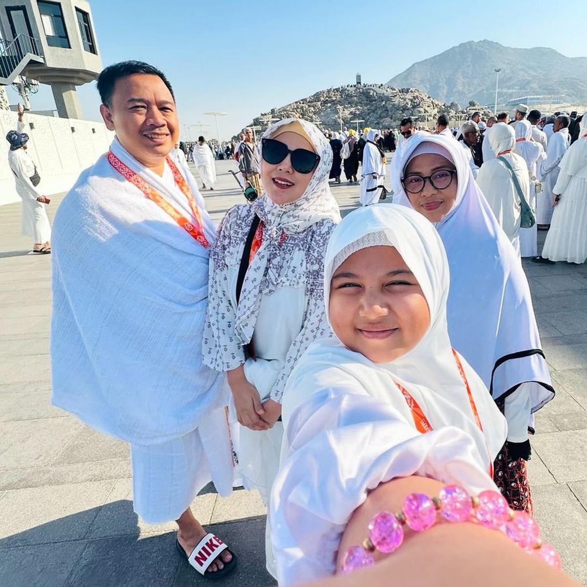 Keluarga Wiwik Sagita
