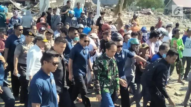 Presiden Jokowi Tinjau Kondisi Palu