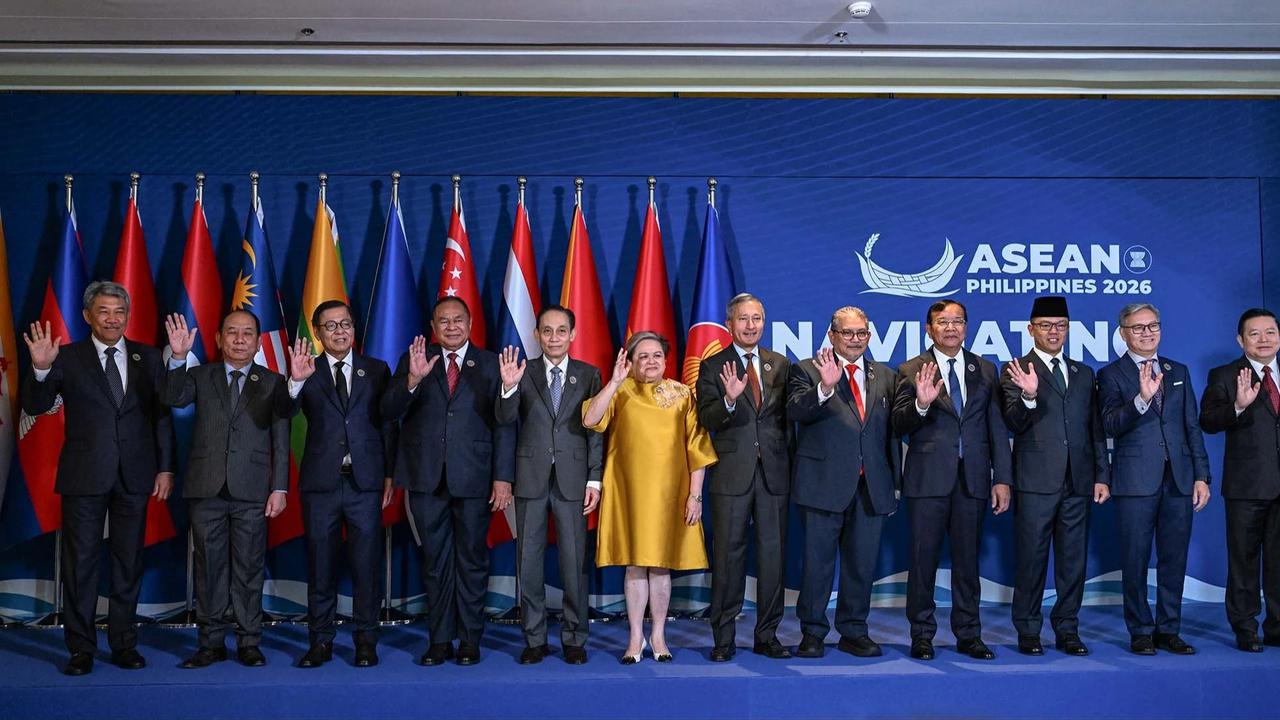 FOTO: Para Menteri Luar Negeri ASEAN Bahas Agenda Strategis Kawasan di Cebu Filipina