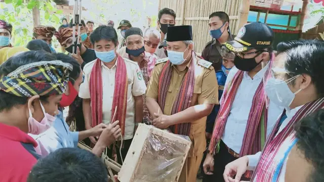 Desa Berinovasi Kembangkan Madu Trigona di Lombok