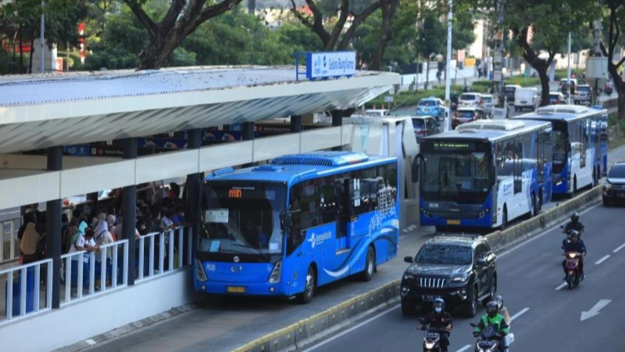 Ada Genangan, TransJakarta Ubah Layanan Rute Lebak Bulus–Pasar Baru