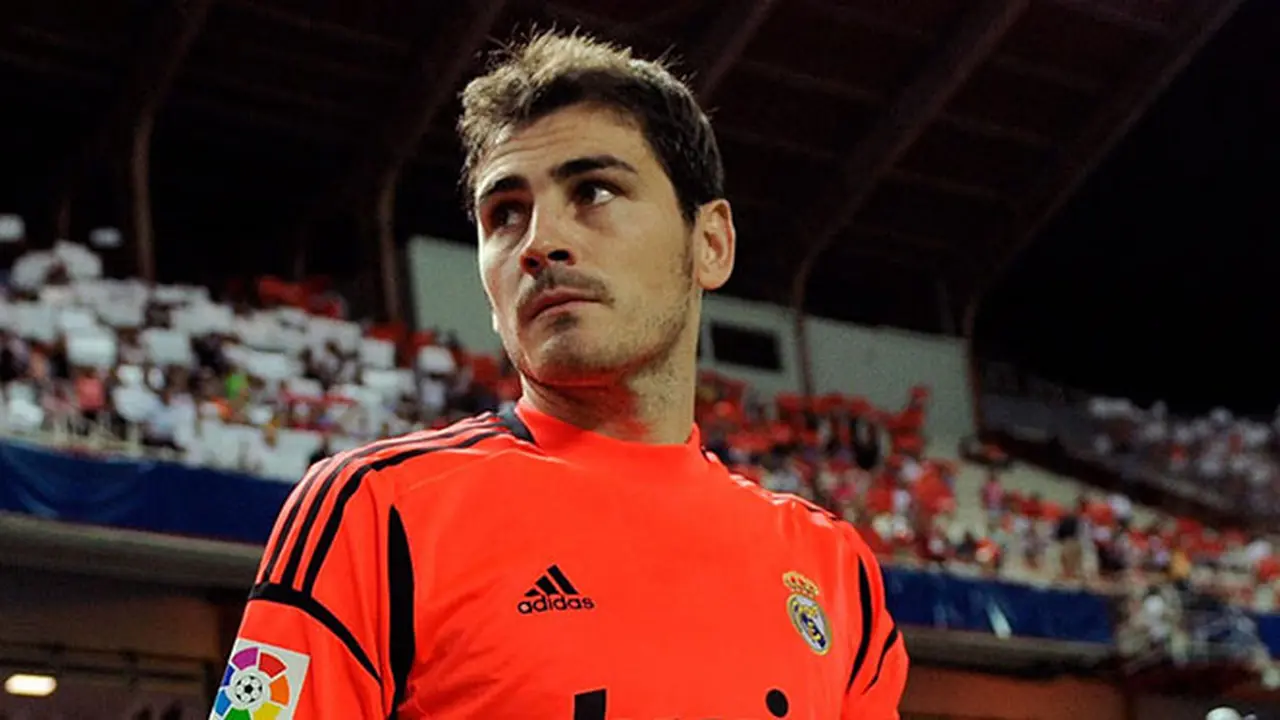 iker-casillas-2-131018a.jpg