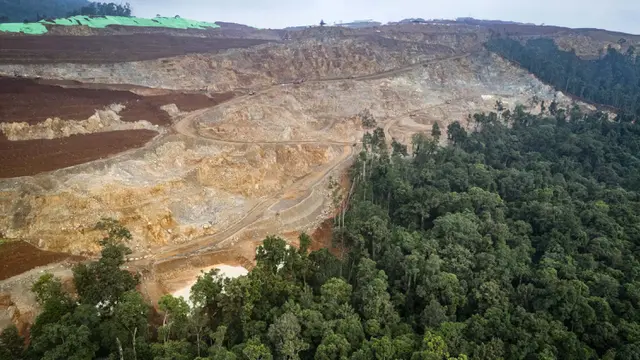 Eksploitasi Nikel Ancam Belantara Kehidupan Suku Pedalaman Halmahera