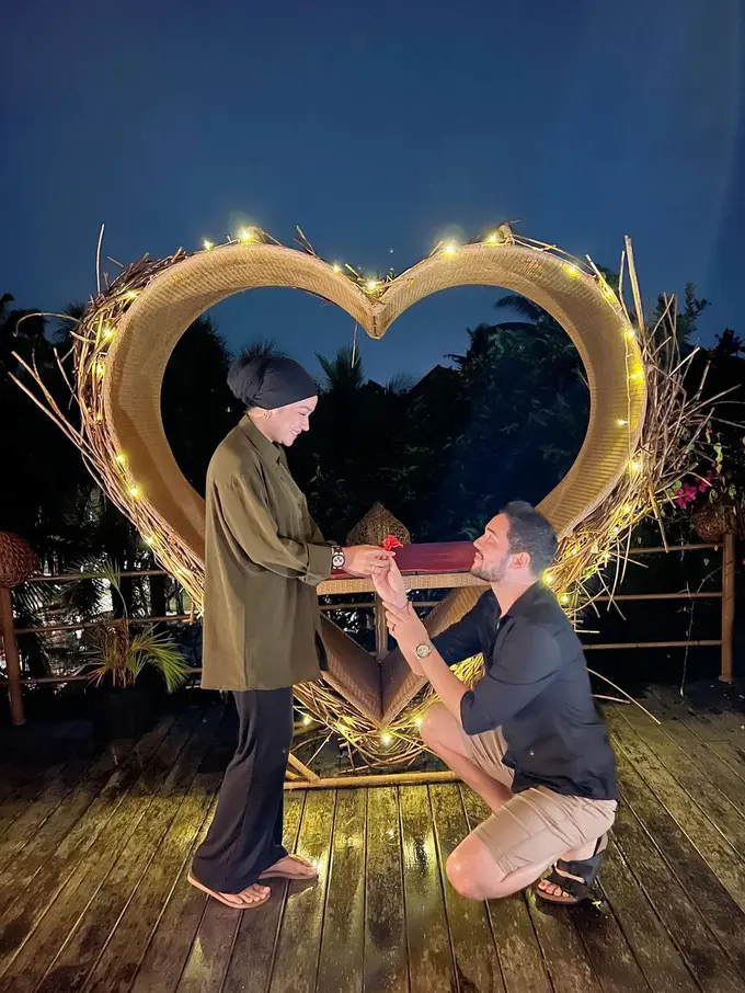 [Fimela] Aryani Fitriana dan Donny Michael