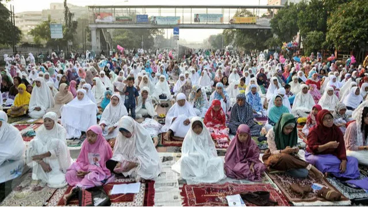 Tidak Sholat Idul Fitri karena Ketiduran, Bolehkah Sholat Sendirian?