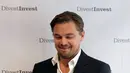 Kabar bahagia datang dari Leonardo DiCaprio. Aktor tampan ini akhirnya bertunangan dengan wanita yang disebut-sebut sebagai kekasihnya. (AFP/Bintang.com)