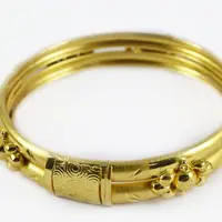 Gelang Emas Bangle (Foto: Pixabay/nuzree)