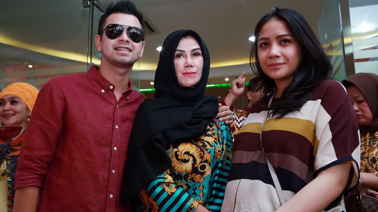 Raffi Ahmad, Amy Qanita, dan Nagita Slavina