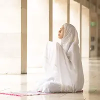 Ilustrasi salat taubat./Copyright shutterstock.com/g/Creativa