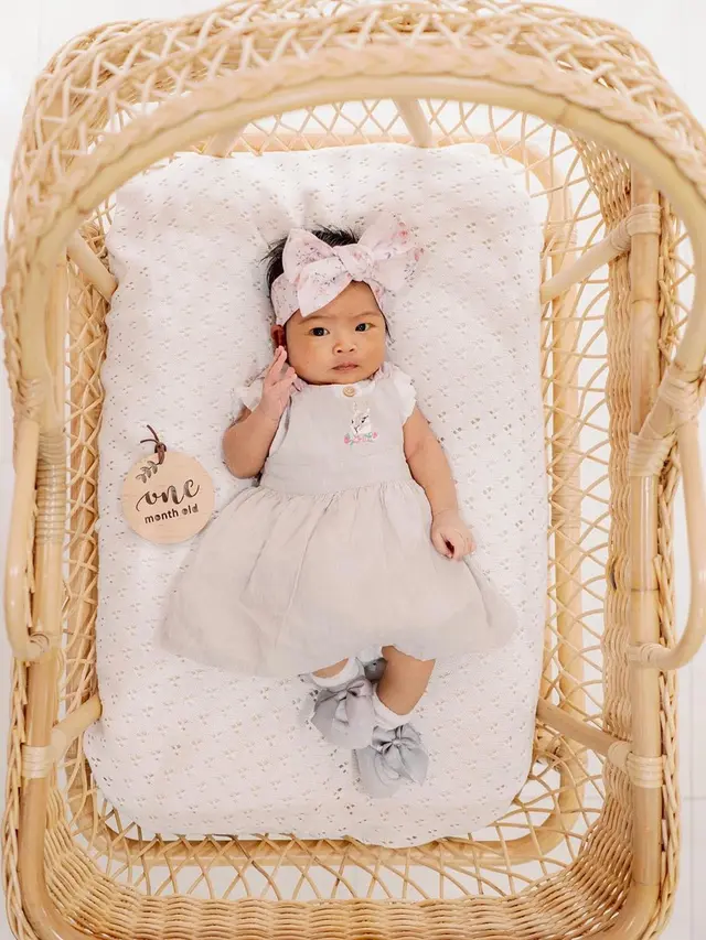Potret Anak Bayi Artis yang Kelahirannya Telah Dinanti-nanti Oleh Publik