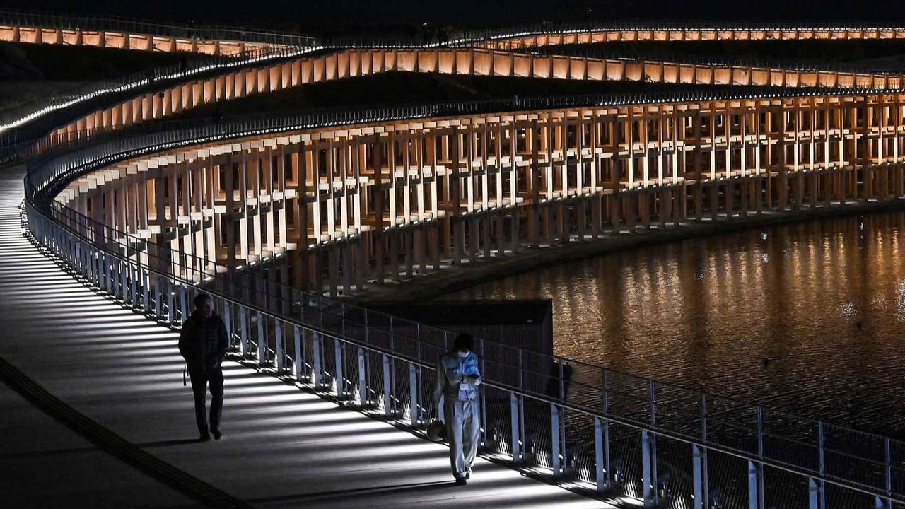 FOTO: Melihat Bangunan Struktur Kayu Terbesar di Dunia pada Perhelatan World Expo Osaka 2025