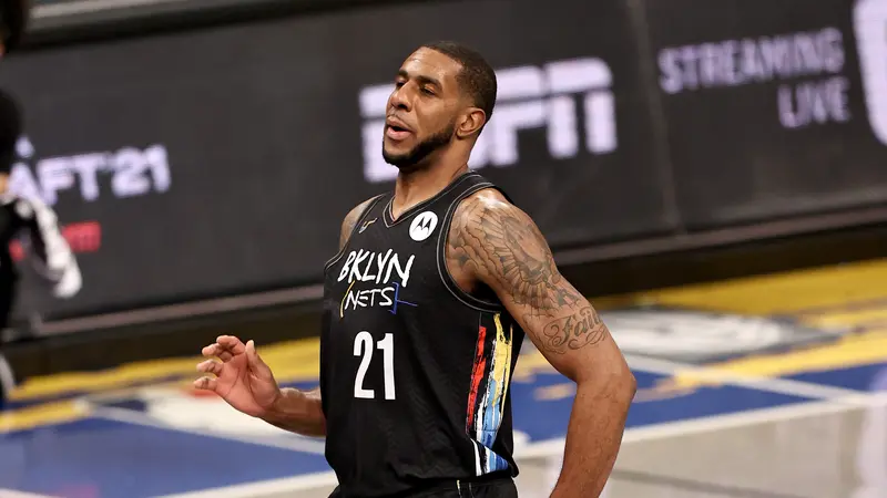 LaMarcus Aldridge Pensiun dari NBA