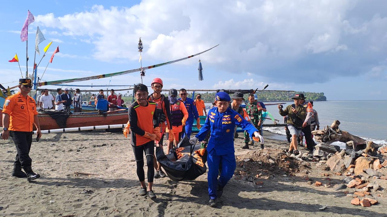 Pencarian Korban KMP Tunu Pratama Tenggelam Masih Terus Dilakukan, Satu lagi Ditemukan di Perairan Jembrana Bali