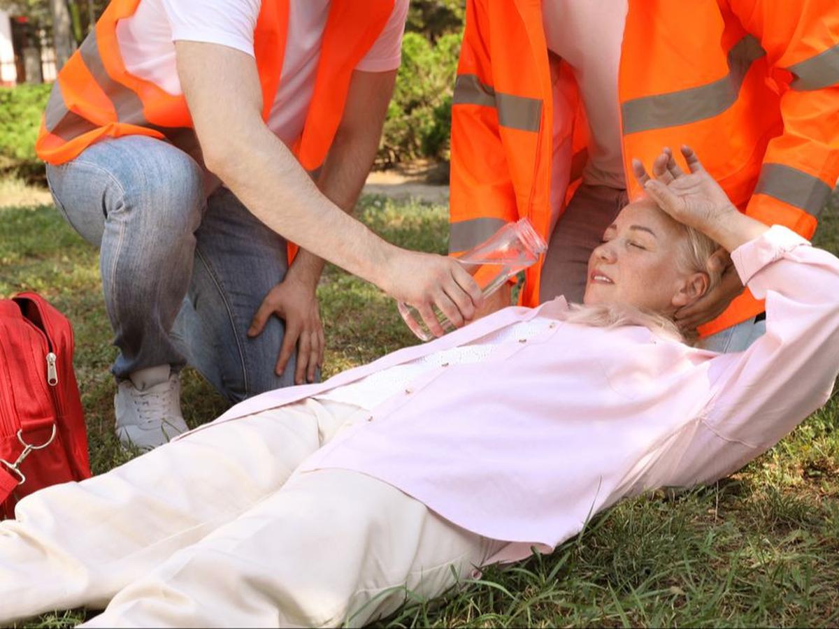 Pertolongan Pertama Saat Terkena Heat Stroke
