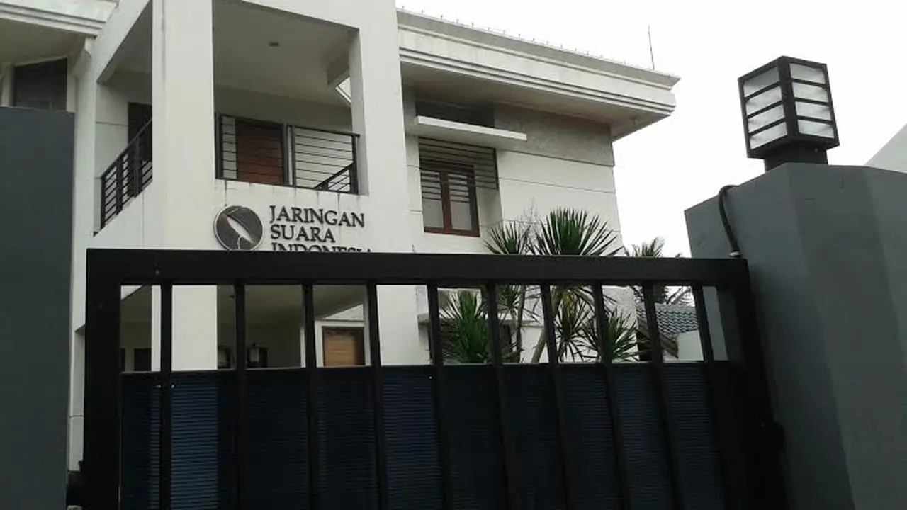 Usai Dilempar Bom Molotov, Kantor JSI Tertutup bagi Wartawan