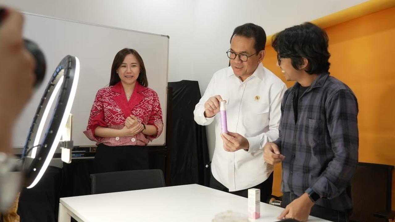 Dukung Harbolnas 12.12, Mendag Budi Santoso Live Shopping Produk Lokal