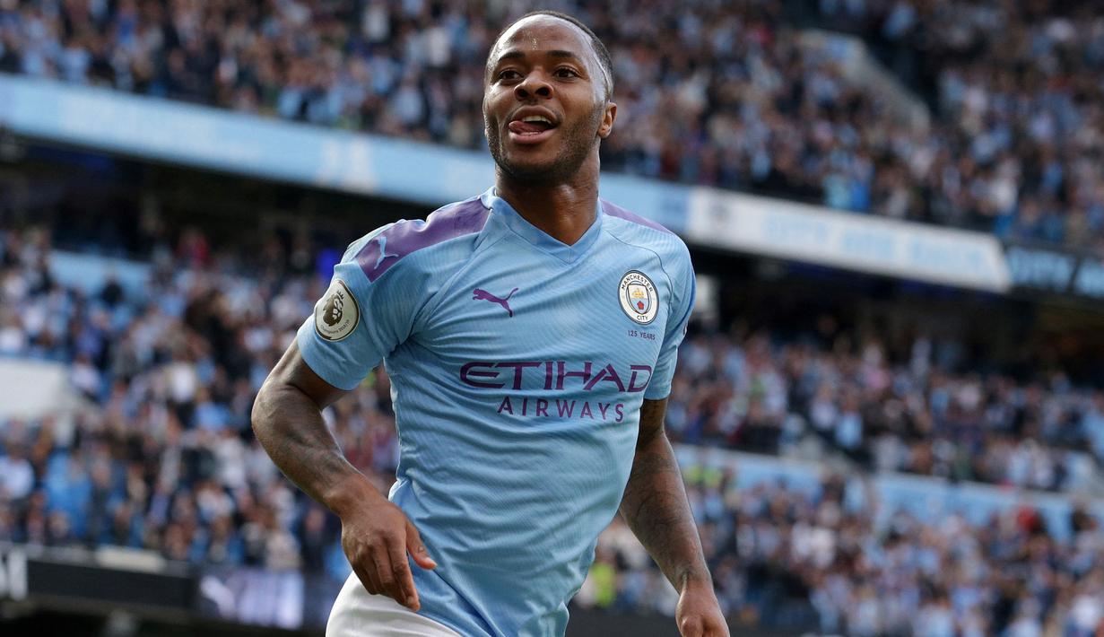 Raheem Sterling memiliki koleksi 72 assist dalam 298 laga di Liga Inggris. Sebelum bermain di Manchester City, Sterling telah menorehkan 21 assist bersama Liverpool. Penyerang berkebangsaan Inggris tersebut juga memiliki catatan gol yang impresif di Liga Inggris, yaitu 97 kali. (AFP/Lindsey Parnaby)