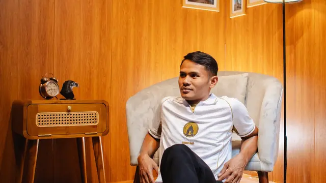 Dimas Drajad Resmi Gabung PSS, Tambah Kekuatan Lini Depan Super Elang Jawa
