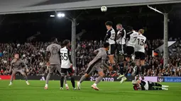 Tottenham Hotspur tersingkir dari Piala Liga Inggris atau Carabao Cup setelah dikalahkan sesama tim Premier League, Fulham. (Glyn KIRK/AFP)