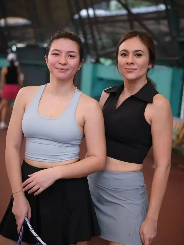 [Fimela] Wulan Guritno dan Shaloom Rezade