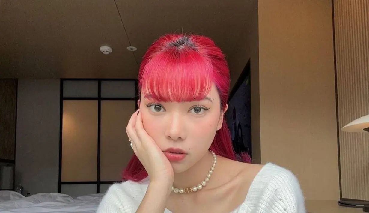 <p>[Instagram/isyanasarasvati]</p>