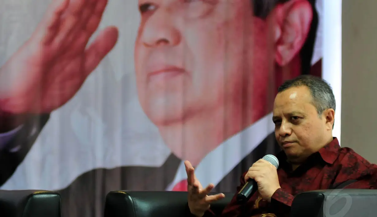 Teuku Rezasyah yang juga dosen Hubungan Internasional Universitas Padjajaran, berharap pemerintahan yang akan datang mengambil kearifan dari pemerintahan sebelumnya, Jakarta, (16/10/14). (Liputan6.com/Johan Tallo)
