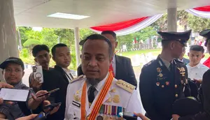 Gubernur Sulawesi Selatan Andi Sudirman Sulaiman