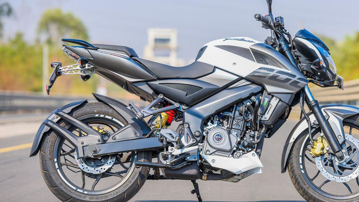Harga shop pulsar ns200