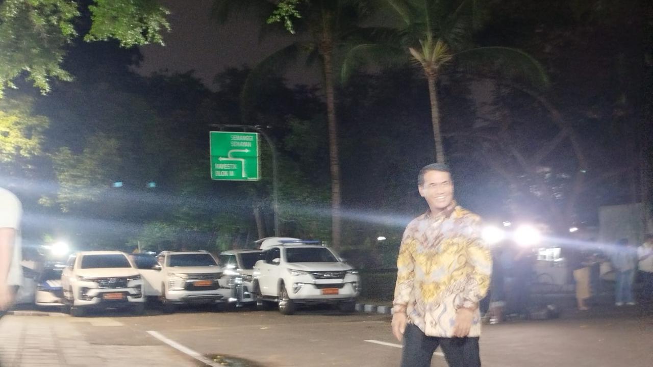 Menteri Pertanian (Mentan) Amran Sulaiman saat menyambangi kediaman Presiden terpilih Prabowo Subianto.